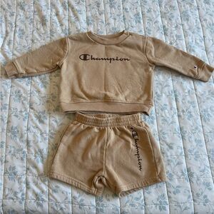 Champion Beige Sweatshirt and Shorts Set